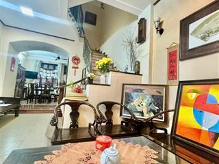 Nhà rộng, gara, ô tô qua nhà, gần lăng bác, trường học, ở hay kinh doanh đều được