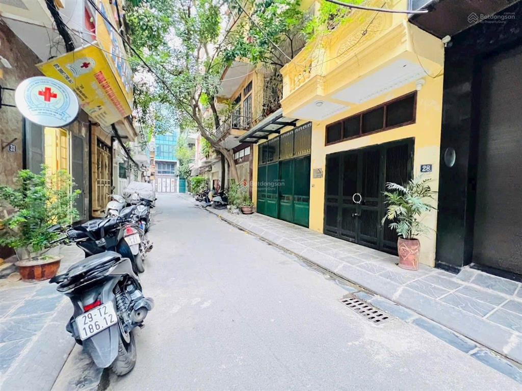 Phân lô qđ ôtô tránh ôtô vào nhà ngõ nông mặt tiền rộng phố vương thừa vũ dt 91 m giá chào 24,5 tỷ