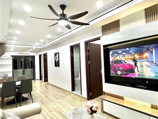 Căn chung cư hh1c linh đàm tầng hoa hậu căn góc 3 ngủ 2 wc, các phòng đều có cửa sổ thoáng sáng