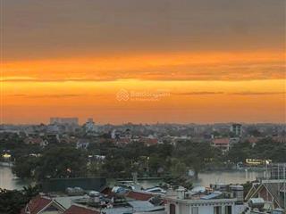 Chính chủ bán căn hộ cc golden field  mỹ đình 148m duplex 4n3vs hướng đn full nt sdcco966769078