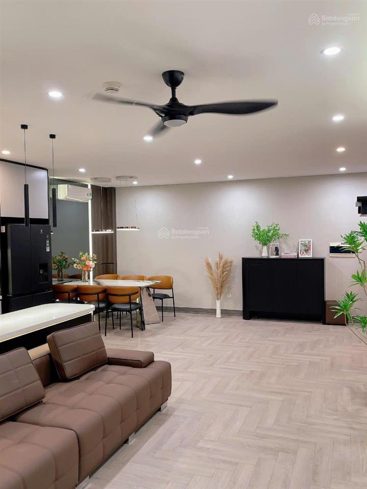 Chính chủ bán ch 77m  2n2vs  9.8 tỷ cc the nine phạm văn đồng, full nội thất đẹp sdcco966769078