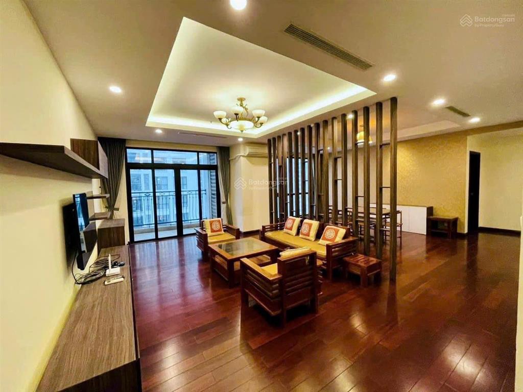 Chính chủ gửi bán ch 101m  2n2vs chung cư starlake  tây hồ, full nt, giá 13.8 tỷ sdcc0966 769 ***