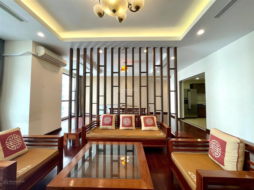 Chính chủ gửi bán ch 101m  2n2vs chung cư starlake  tây hồ, full nt, giá 13.8 tỷ sdcc0966 769 ***