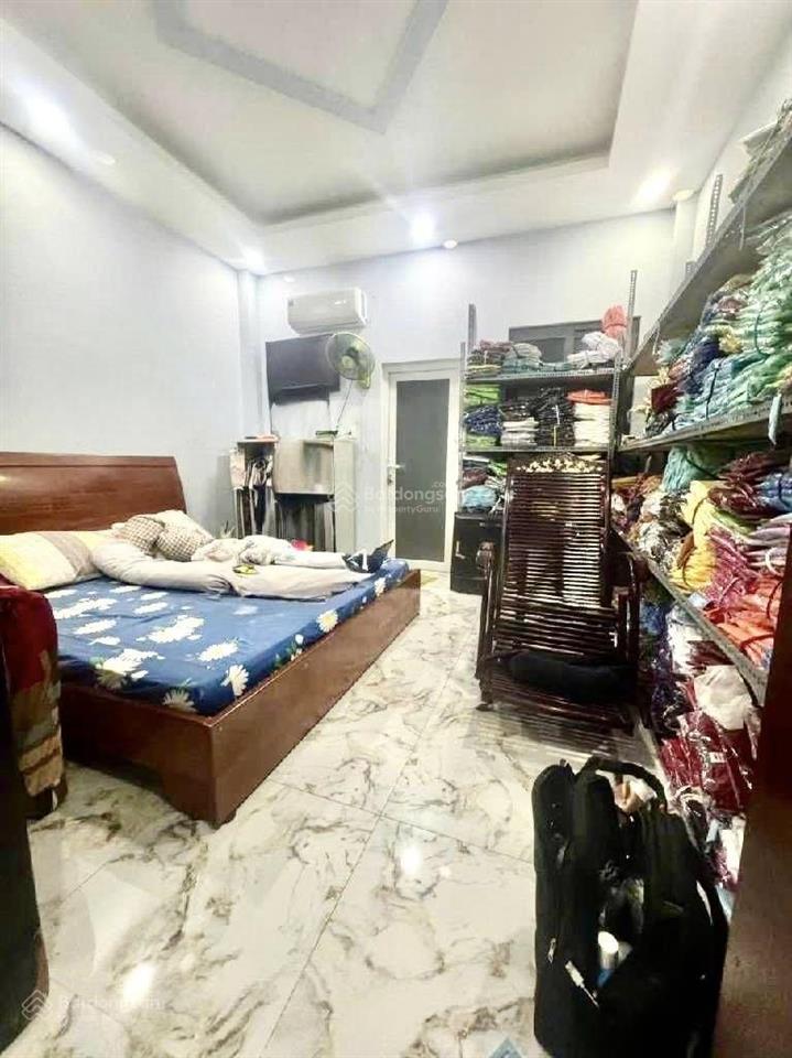 Bán nhanh nhà tân phú đường tây thạnh. chỉ cần 2 tỷ 2 vào ở ngay nhà 50m2