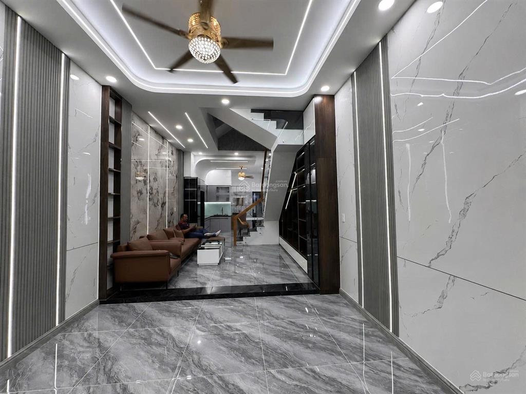 Nhà phố dĩ an full nội thất, 60m2