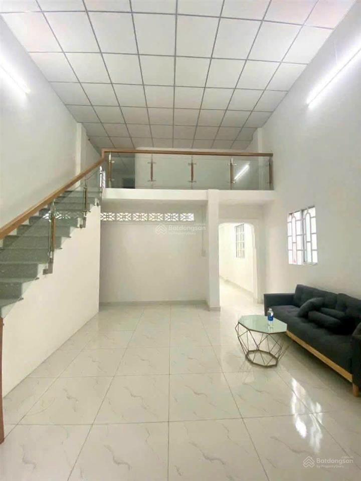 Không có căn thứ 2 tại thủ dầu một 60m2 chỉ cần 2,4 tỷ. ở hoặc cho thuê 12tr thì quá tốt