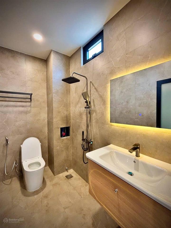 Nhà mới ngay gần kcn sóng thần 120m2 ngang 6m