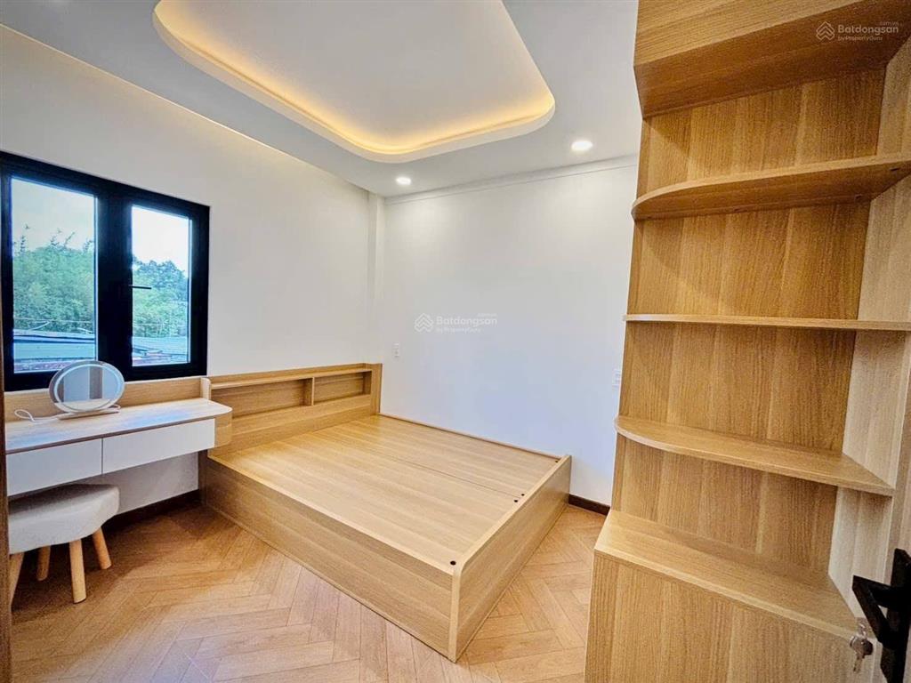 Nhà mới ngay gần kcn sóng thần 120m2 ngang 6m