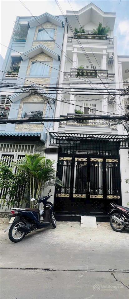 Ông ích khiêm hẻm 8m, nhà mới 4 tầng. cách quận 13 10phút.