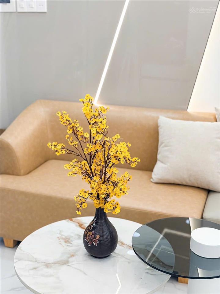 Vip ngay khu ẩm thực phan xích long 3 tầng btct 3pn + phòng nghỉ chỉ 5.68 tỷ tl