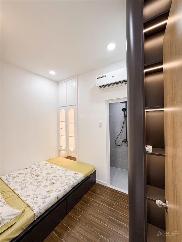 Vip ngay khu ẩm thực phan xích long 3 tầng btct 3pn + phòng nghỉ chỉ 5.68 tỷ tl