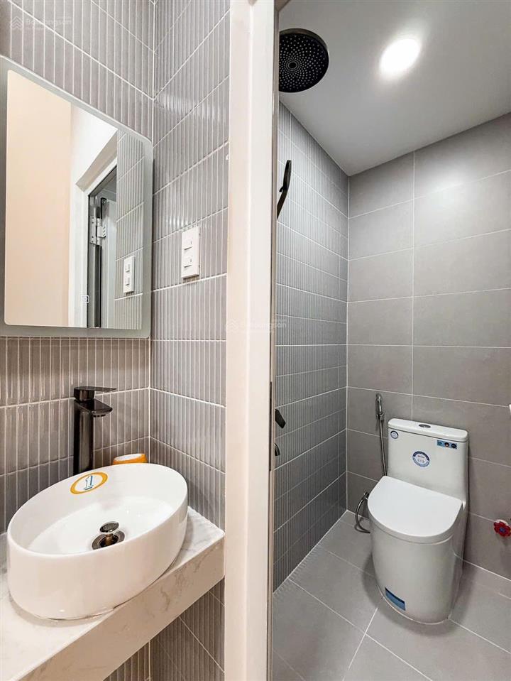 Vip ngay khu ẩm thực phan xích long 3 tầng btct 3pn + phòng nghỉ chỉ 5.68 tỷ tl