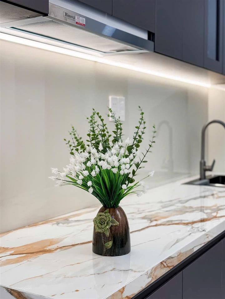 Vip ngay khu ẩm thực phan xích long 3 tầng btct 3pn + phòng nghỉ chỉ 5.68 tỷ tl