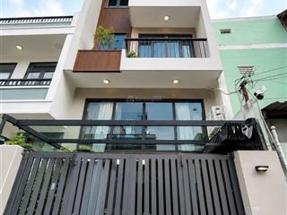 Bán gấp giảm 700tr nhà 6 tầng, mới hẻm xe tải thông  kế bên tân bình