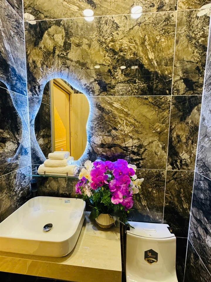 Chỉ 5,05 tỷ nhà mới tân bình 40m2 ô tô đỗ cửa.
