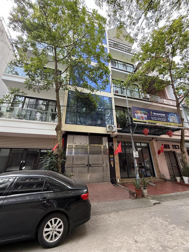 Bán nhà 6 tầng. đối diện aeon hà đông.chủ ngộp bank cần bán gấp.  0398 014 *** đi xem trực tiếp