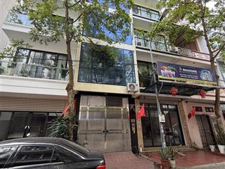 Bán nhà 6 tầng. đối diện aeon hà đông.chủ ngộp bank cần bán gấp.  0398 014 *** đi xem trực tiếp