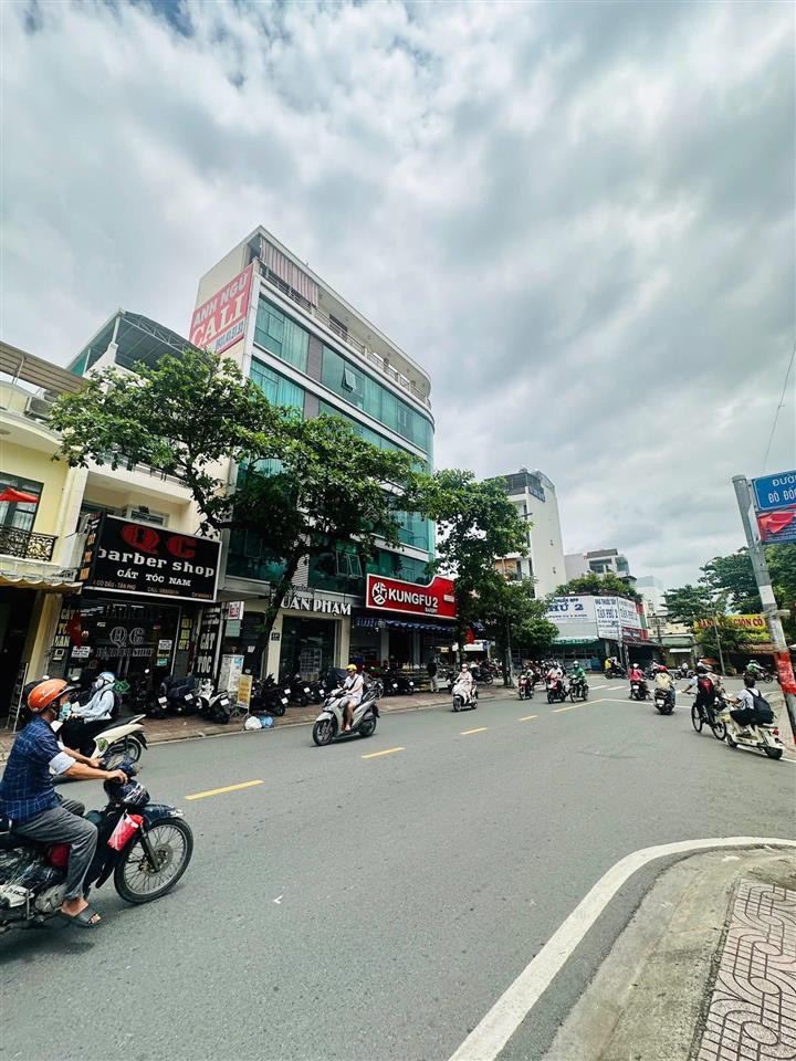 Bán nhà mt gò dầu 4.3x16  4 tấm 12.5 tỷ kinh doanh mọi ngành