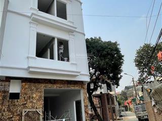 Bán nhà 3 tầng 80m² xã bình yên  thạch thất, full thổ cư, gần đh fpt