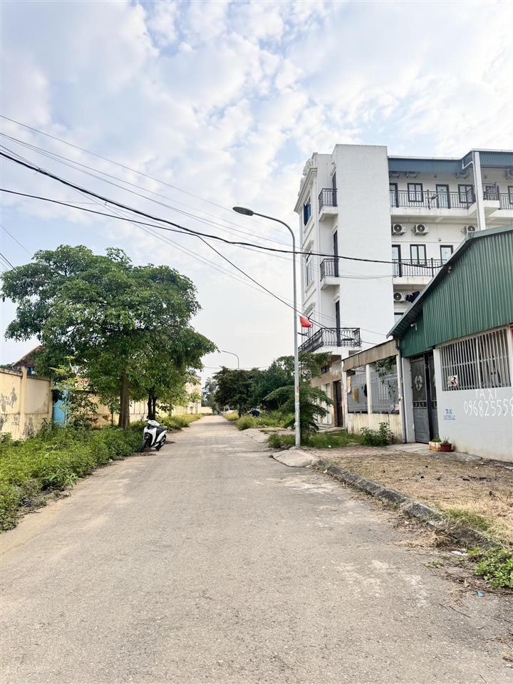 Siêu hot !!! bán đất tái định cư bình yên sát đại học fpt, đại học điện lực giá chỉ 4xtr/m
