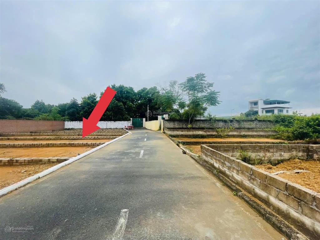Chủ cắt lỗ gần 1 tỷ bán gấp lô đất 65m phúc tiến, sát trục hồ tây ba vì