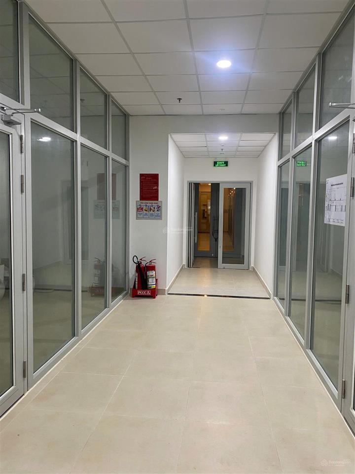 Cho thuê shophouse mặt tiền hành lang nội bộ dự án happy one central. 30m2 giá 6 triệu