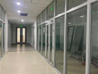 Cho thuê shophouse mặt tiền hành lang nội bộ dự án happy one central. 30m2 giá 6 triệu