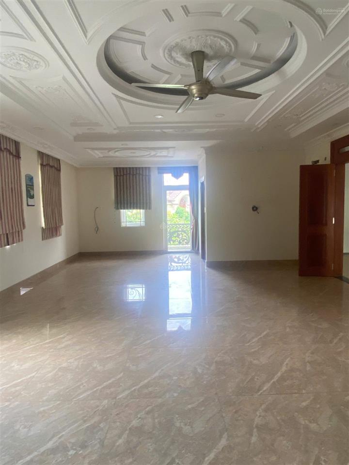 Bán nhà biệt thự, khu biệt thự thạnh xuân, quận 12 cũ. diện tích 378m2. giá bán chỉ 26,5 tỷ