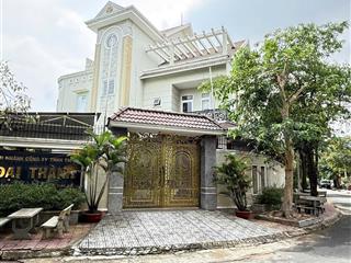 Bán nhà biệt thự, khu biệt thự thạnh xuân, quận 12 cũ. diện tích 378m2. giá bán chỉ 26,5 tỷ