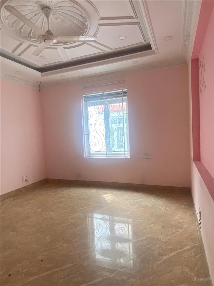 Cho thuê nhà biệt thự, khu biệt thự thạnh xuân, quận 12 cũ. diện tích 378m2.