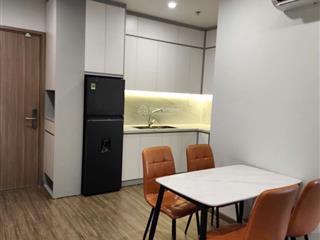 Cho thuê căn 2n2wc full nội thất đẹp tòa pavilion cao cấp giá 11tr/th bao phí