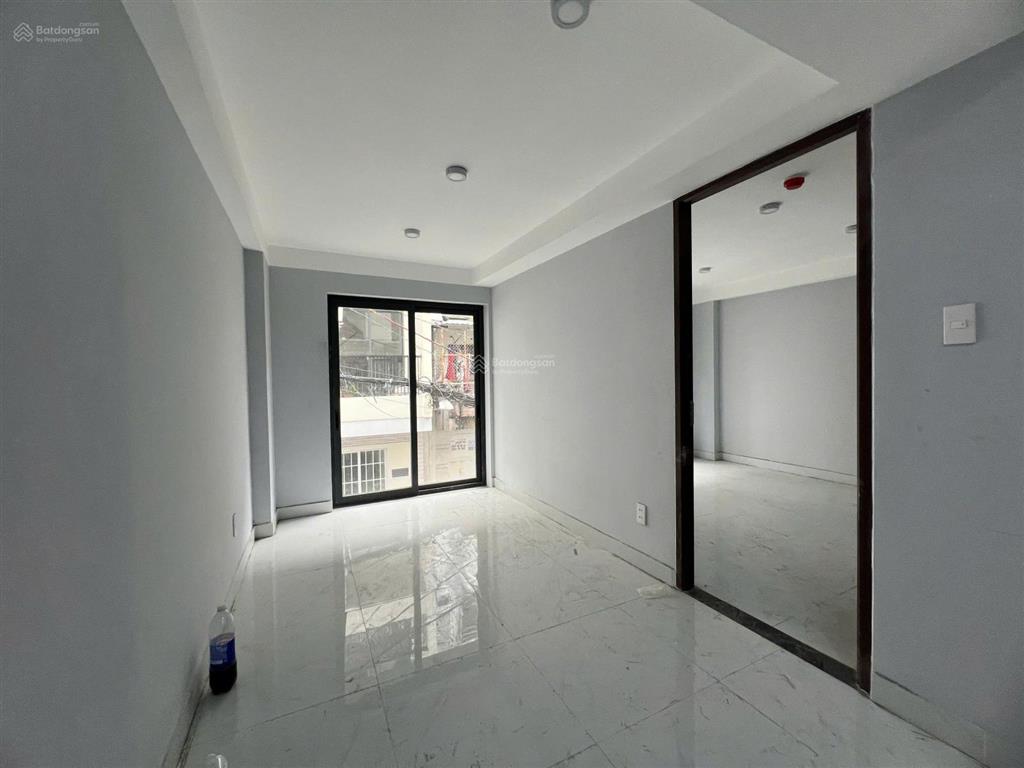Chính chủ studio 2pn tô hiến thành mới xây full nội thất tiện nghi thang máy an ninh