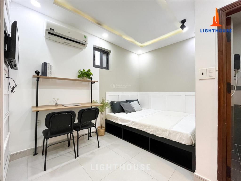 Chính chủ studio 2pn tô hiến thành mới xây full nội thất tiện nghi thang máy an ninh