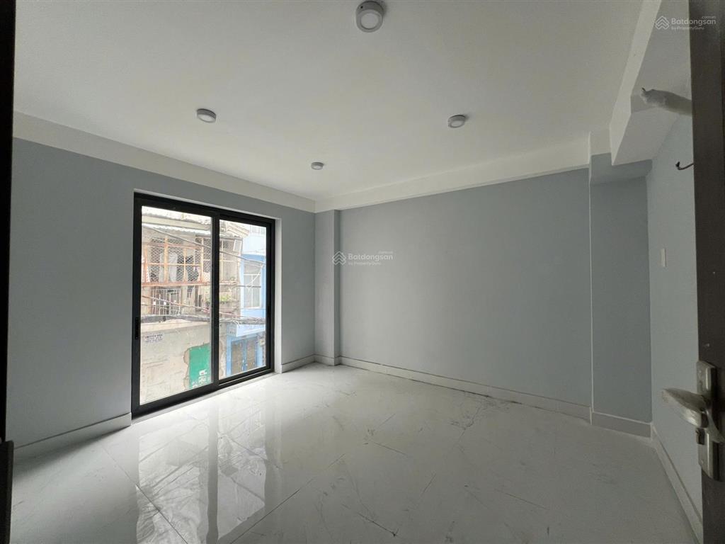 Chính chủ studio 2pn tô hiến thành mới xây full nội thất tiện nghi thang máy an ninh