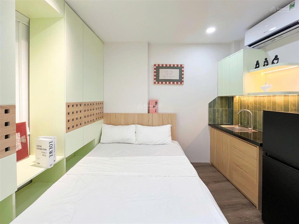 Siêu phẩm khai trương căn hộ ban côngcửa sổ full nt mới 100% ngay gần nguyễn văn trỗi mới