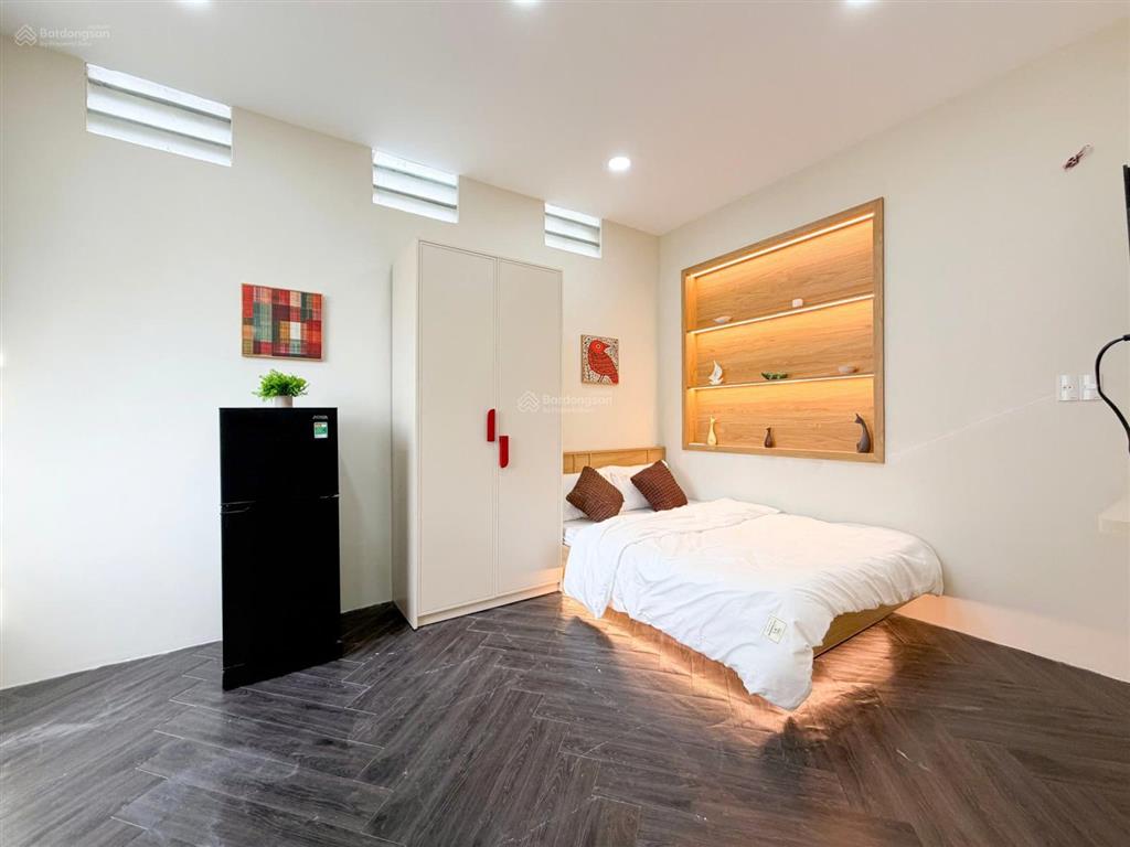 Siêu phẩm khai trương căn hộ ban côngcửa sổ full nt mới 100% ngay gần nguyễn văn trỗi mới