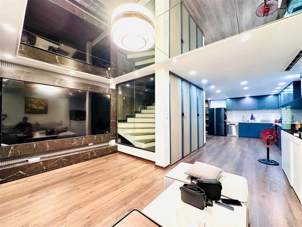 Nhà đẹp ô tô tránh full nội thất 5 tầng tài chính chỉ hơn 13 tỷ