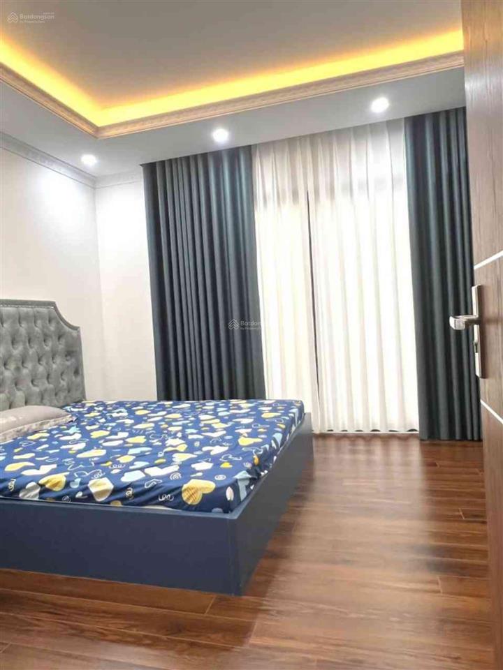 Ngọc trì nhà dân xây 42m 3 tầng 3 ngủ full nội thất nhỉnh 7 tỷ