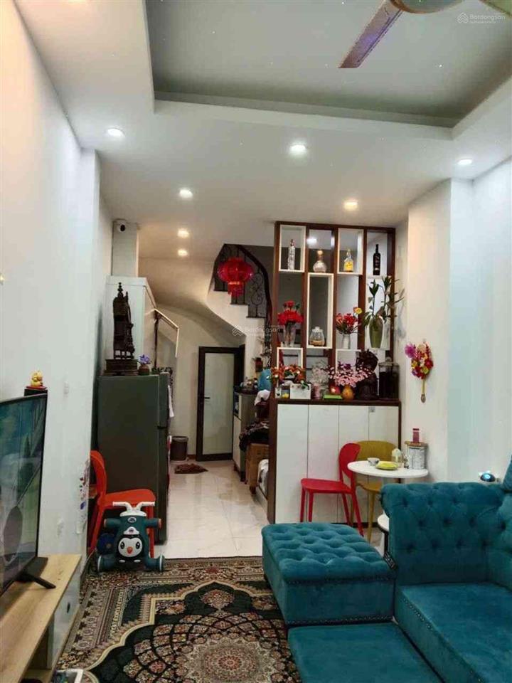 Hiếm! nhà đẹp full nội thất gần ô tô 30m hàng xóm vinhomes riverside