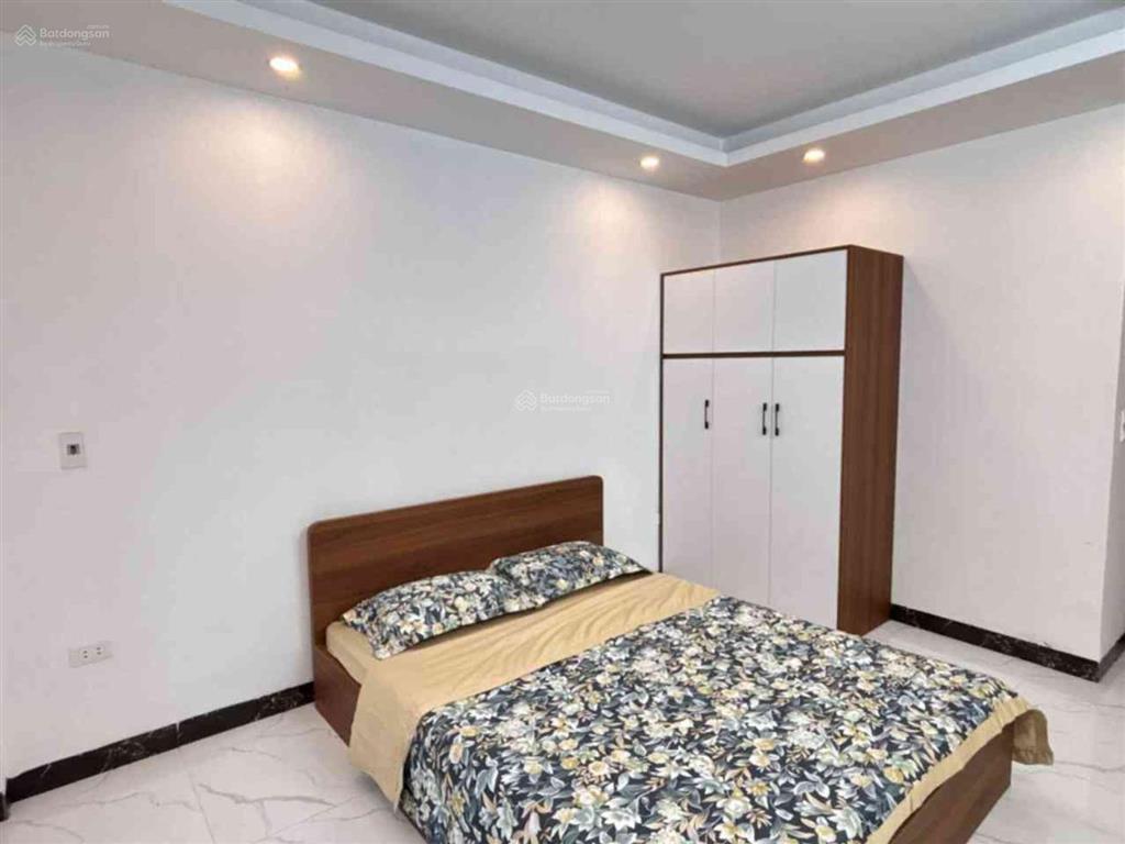 Hơn 5 tỷ có nhà mới trung tâm phúc lợi ô tô đỗ cổng full nội thất 3pn khép kín