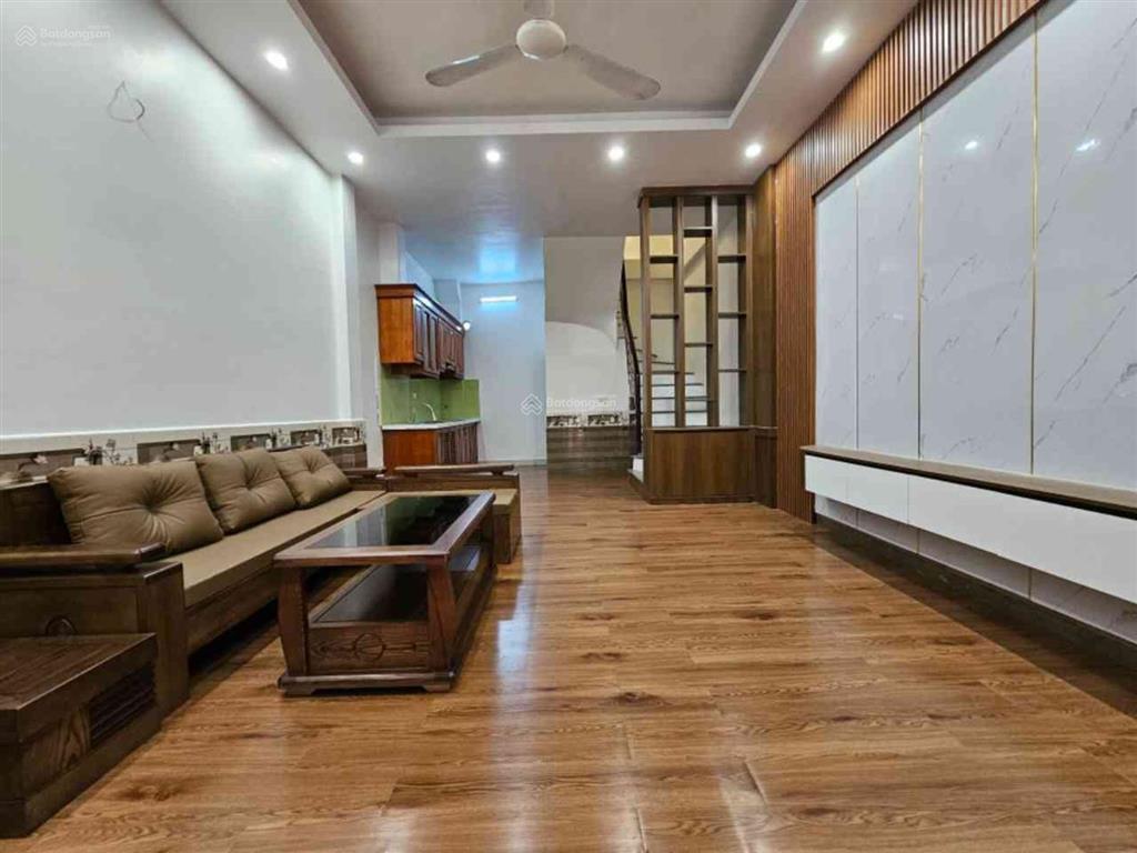 Thạch bàn long biên | tài chính hơn 6 tỷ sở hữu ngay nhà đẹp 5 tầng!