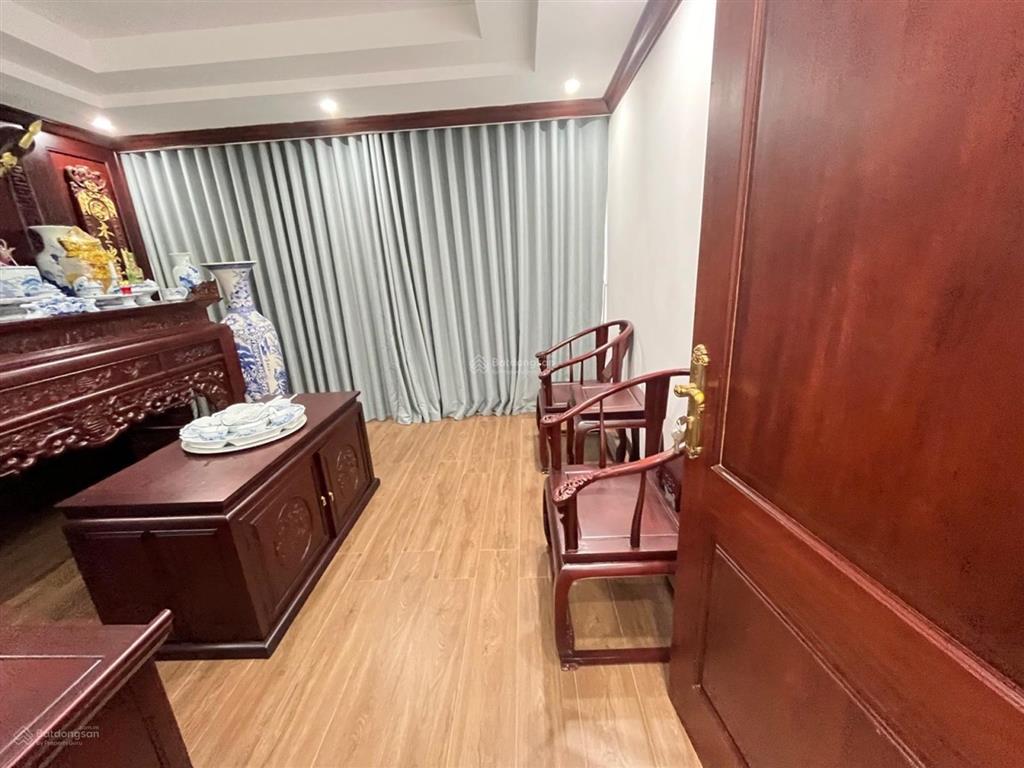 Bán liền kề bình minh garden 79m2 5 tầng thang máy êm ru