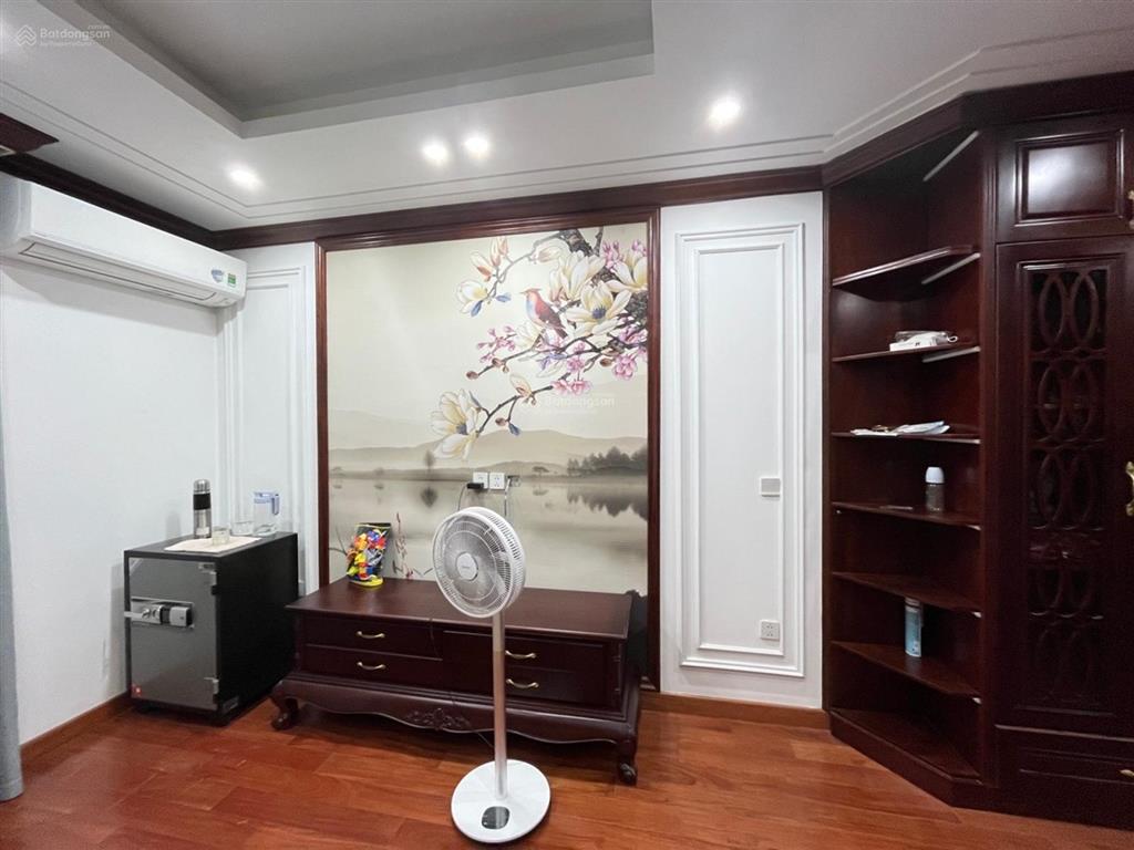 Bán liền kề bình minh garden 79m2 5 tầng thang máy êm ru