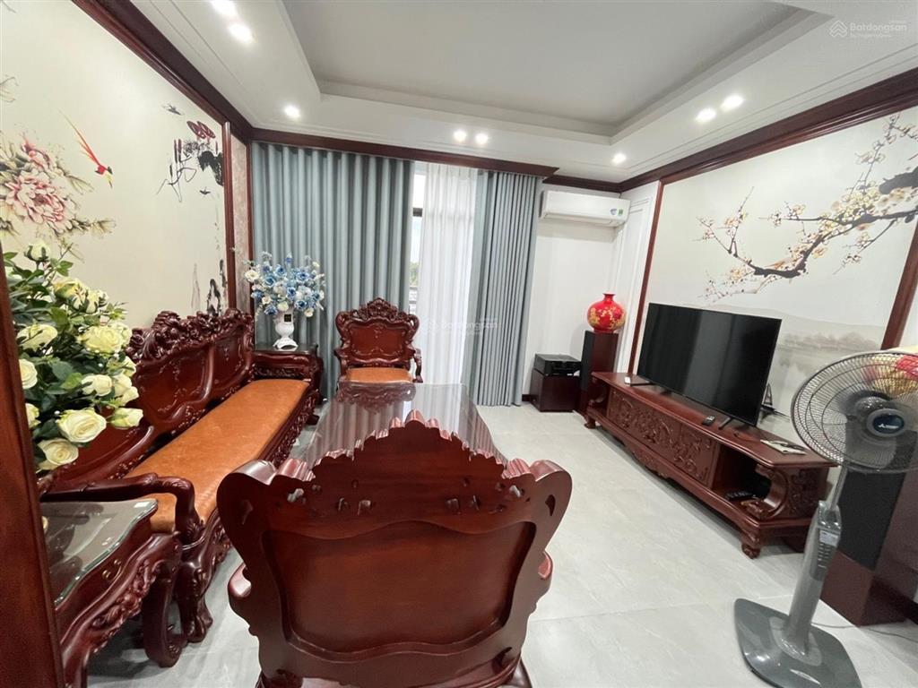 Bán liền kề bình minh garden 79m2 5 tầng thang máy êm ru