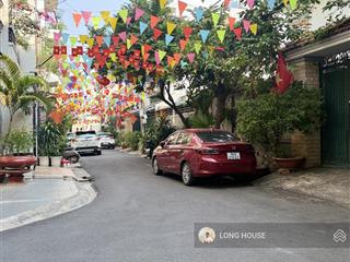 Nhà đẹp, hẻm oto dân trí ngay nhà ga t3 cộng hoà ~140tr/m2, đủ công năng cho một đại gia đình.