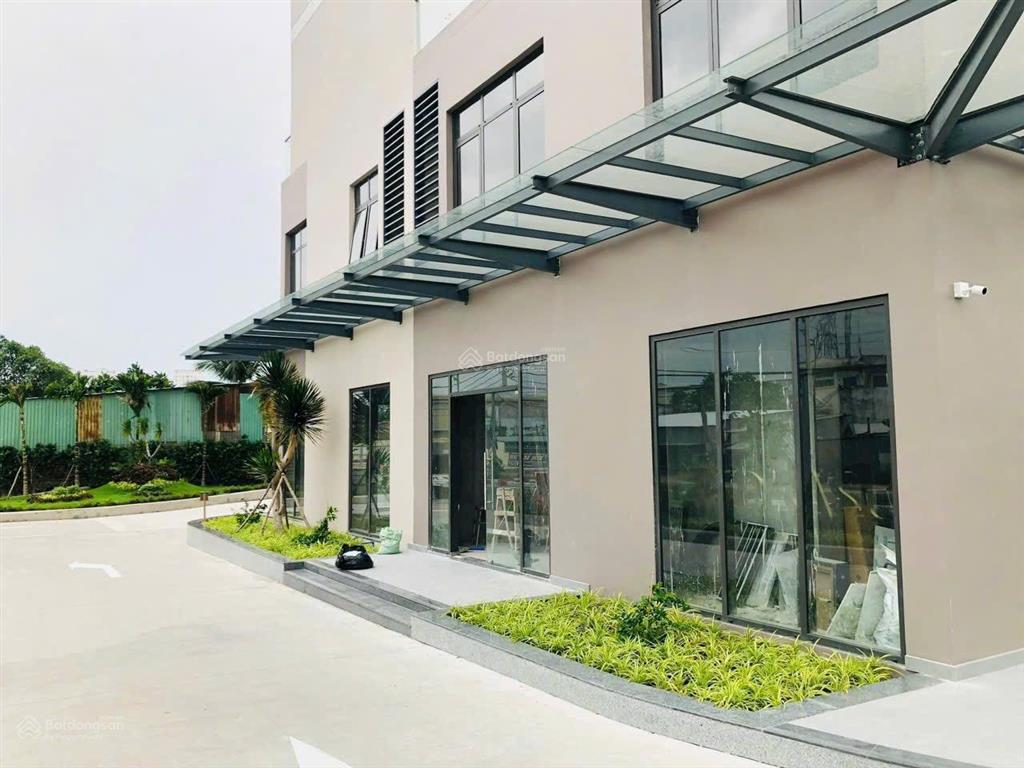 Ch tmdv the pegasuite ii, thang máy  tạ quang bửu  7.2x9.30 (124/134m2)  5.4tỷ