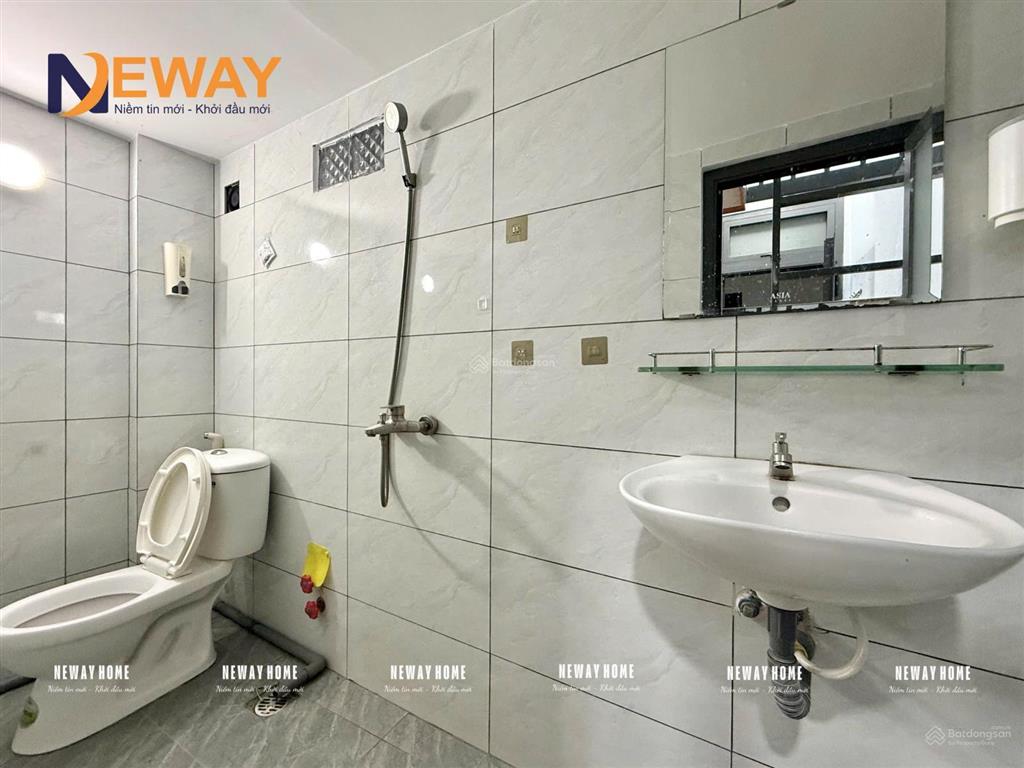 Phòng đẹp giá rẻ  đối diện chợ hạnh thông tây
