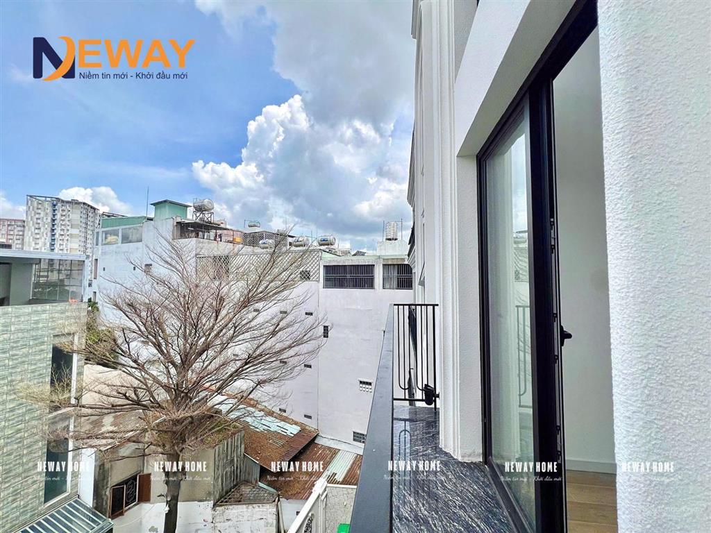 Căn hộ duplex full nội thất cao cấp  ngay nút giao lê văn thọ  lê đức thọ