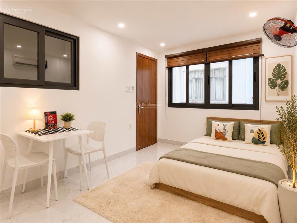 Studio cửa sổ trời  full nội thất mới xây 100%