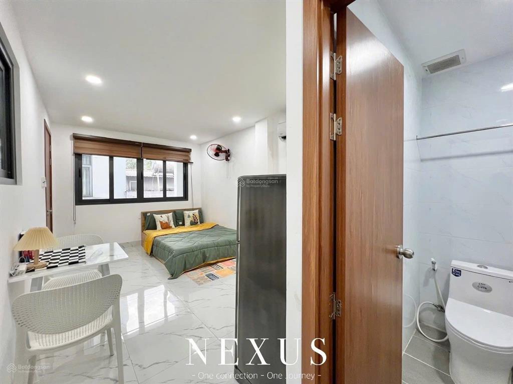 Studio cửa sổ trời  full nội thất mới xây 100%